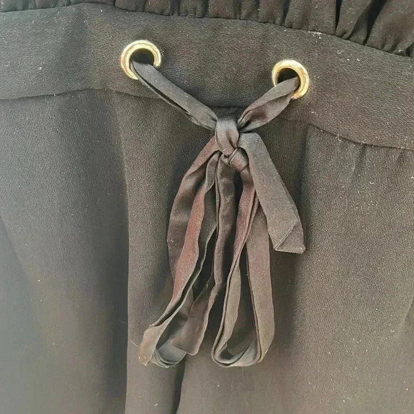 ❤️2/$50❤️[2]Marciano Black  L/S Romper-NWOT - Picture 6 of 13